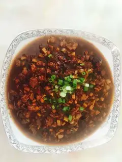 Spring meat sauce