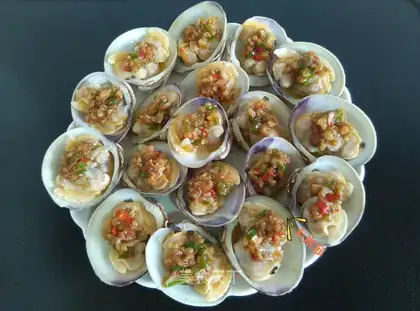 Garlic clams