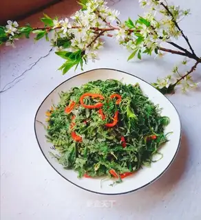 Scrambling wild vegetables
