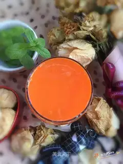 Orange carrot juice