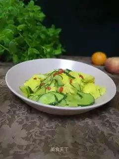 cucumber fried eggs