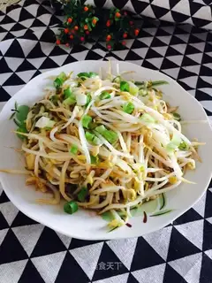 Jealous green bean sprouts