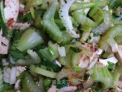 Celery fried tofu