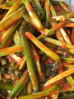 Spicy pickles