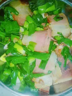 Garlic meat