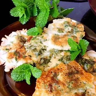 Fresh mint pie