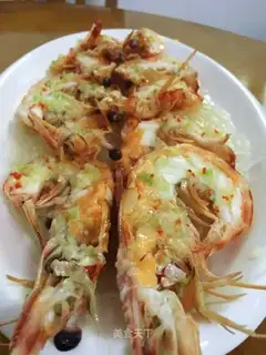 Garlic fan steamed shrimp