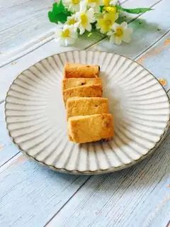 Coconut raisins