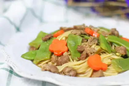 Beef bean horn noodles