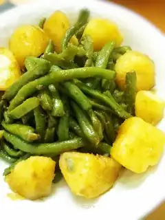 Potato with beans