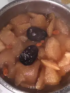 Sweet apples