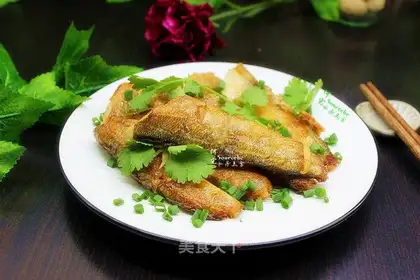 Lorraine. Fried fish