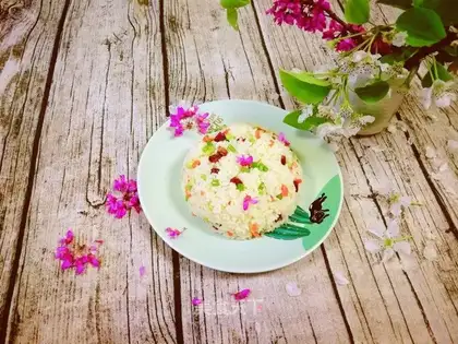 Garlic pork fried rice