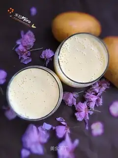 Mango milkshake