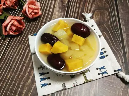 Apple-tree-cream tea