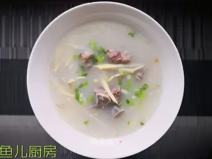 Porridge and salty bones