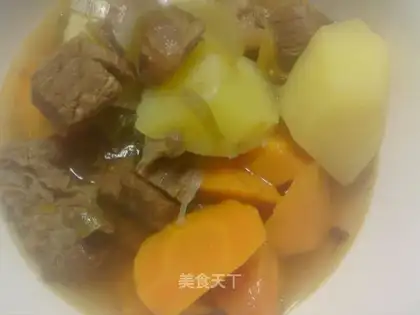 Stewed beef with potatoes and carrots
