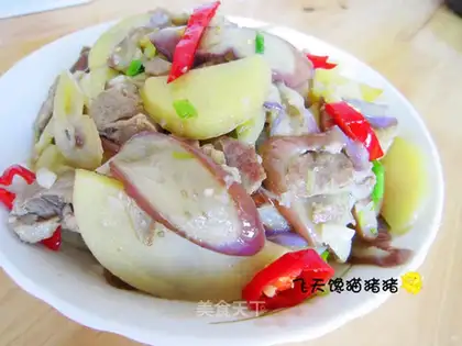 stir-fried potato slices with eggplant
