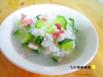 Cucumber bacon porridge