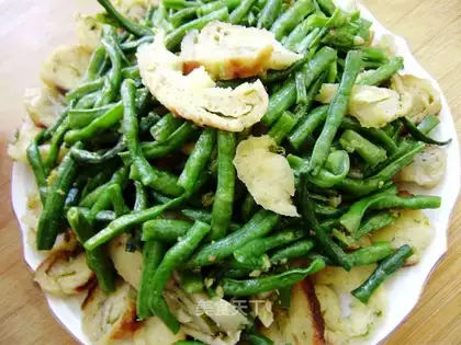 Cowpea fried cake