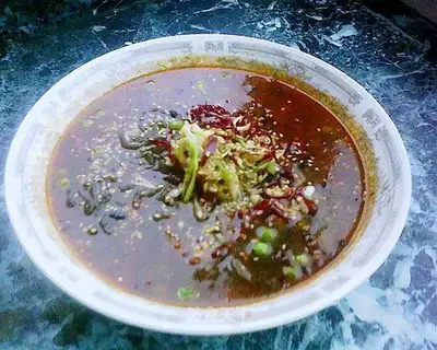 spicy rice noodles