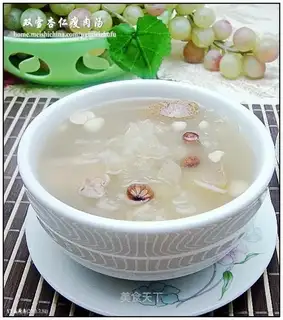 Double Snow Almond Lean Meat Soup