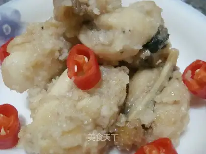 Steamed frog with rice flour