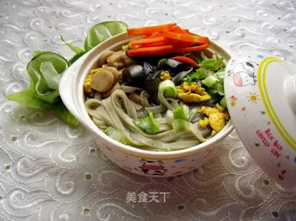 Eggplant, egg and ham noodles