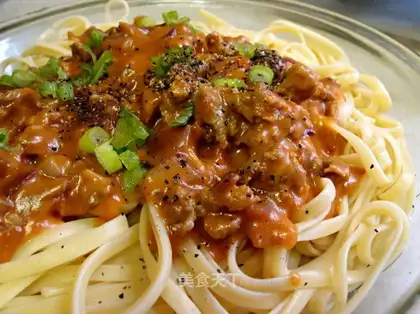 spaghetti bolognese