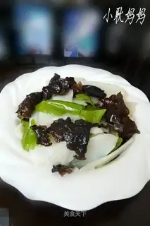 stir-fried fungus with yam