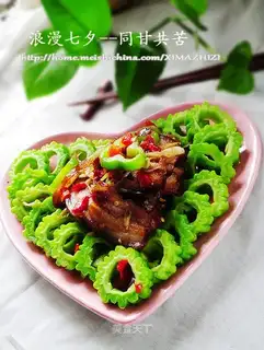 stir-fried bitter gourd with pork slices