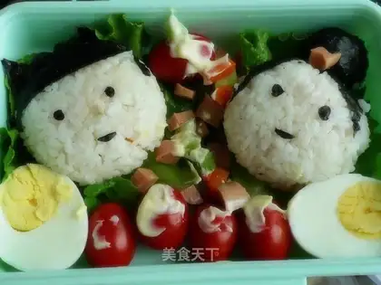 Cartoon rice balls