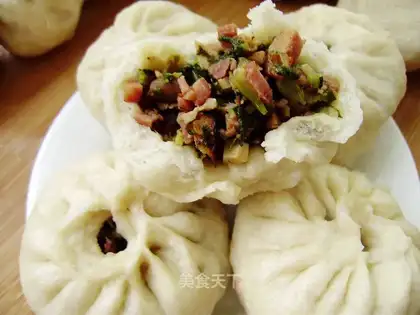 steamed bun