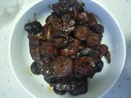 Chicken leg of mushrooms