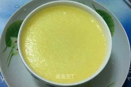 Steaming eggs
