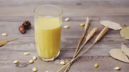 Milky-smelt corn juice
