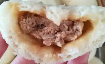 Fresh meat buns
