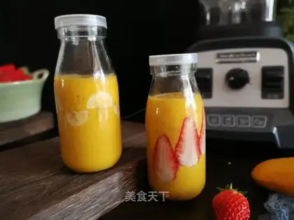 Mango banana shake