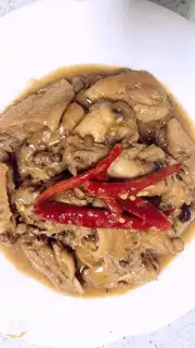 Red chicken wings