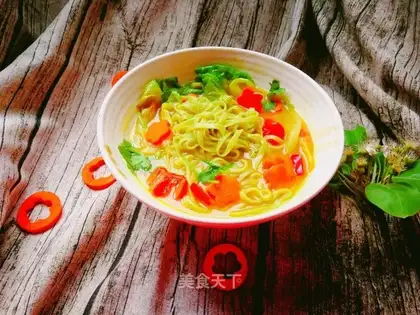 Curry spinach noodles