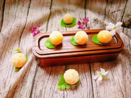 Mango coconut ball