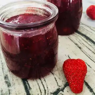 Homemade strawberry sauce