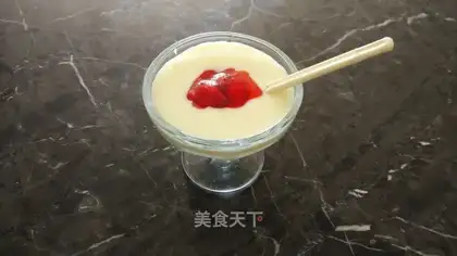 Strawberry yogurt