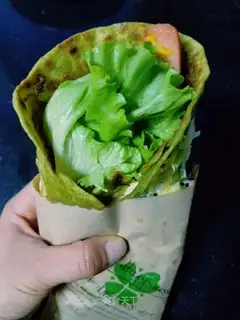 Celery eggcake