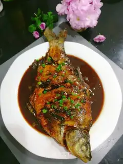 Red-fried fish