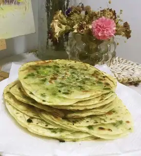 A simple onion cake