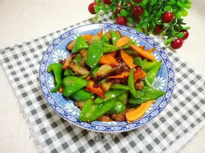 Piggy-headed pepper carrots