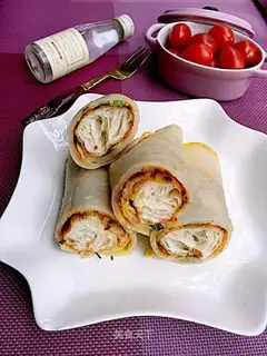 Spicy pine rolls