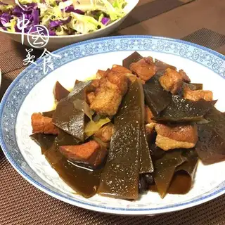 Sea belt stew