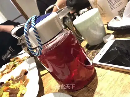 Fruit and fruit tea